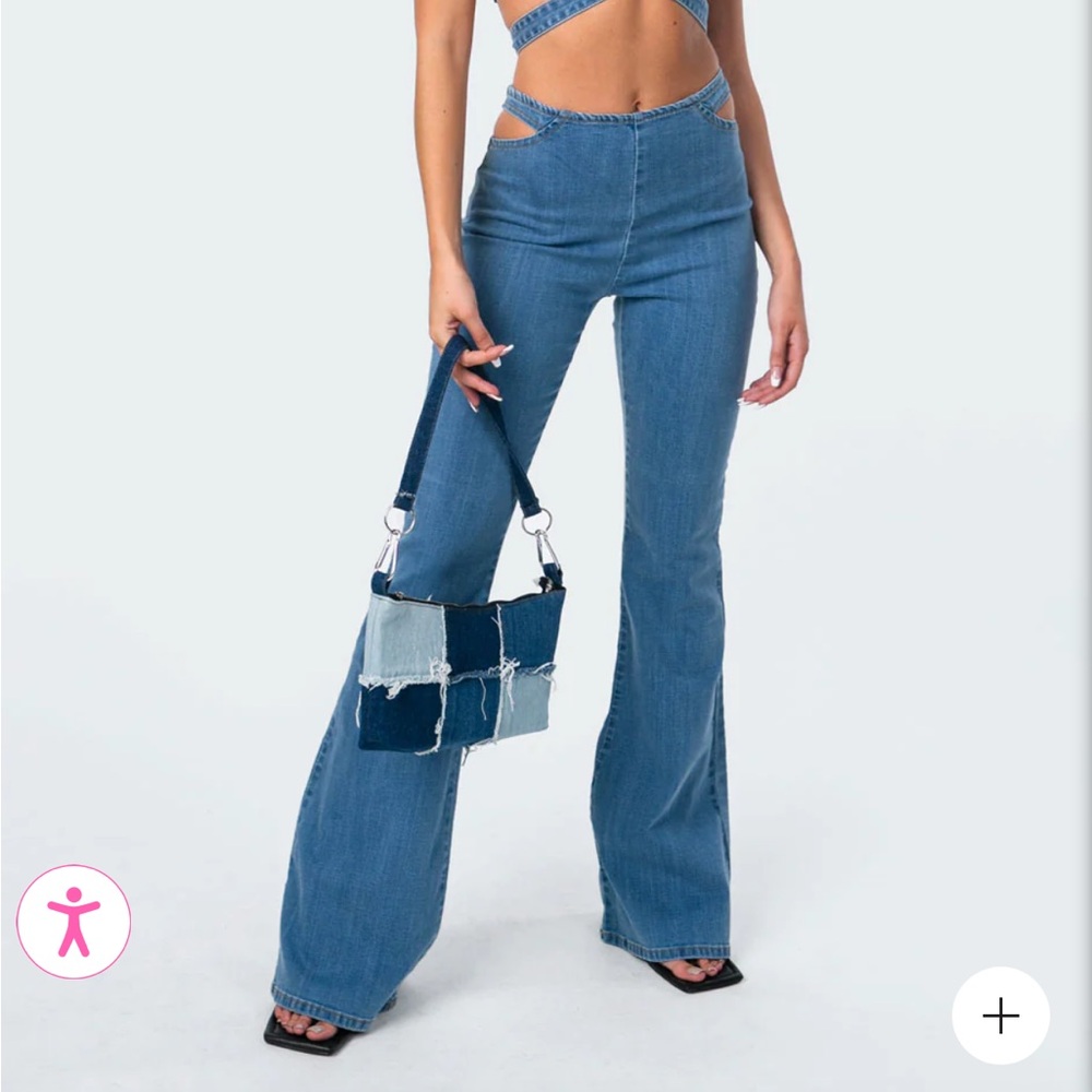 NWT Edikted Kira Cut Out Flared Jeans